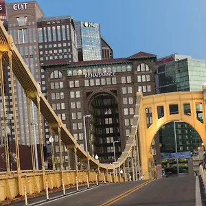 https://renaissance-pittsburgh-hotel.hotels-in-pittsburgh.com