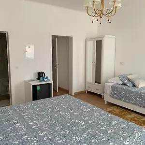 Safira Portugal
